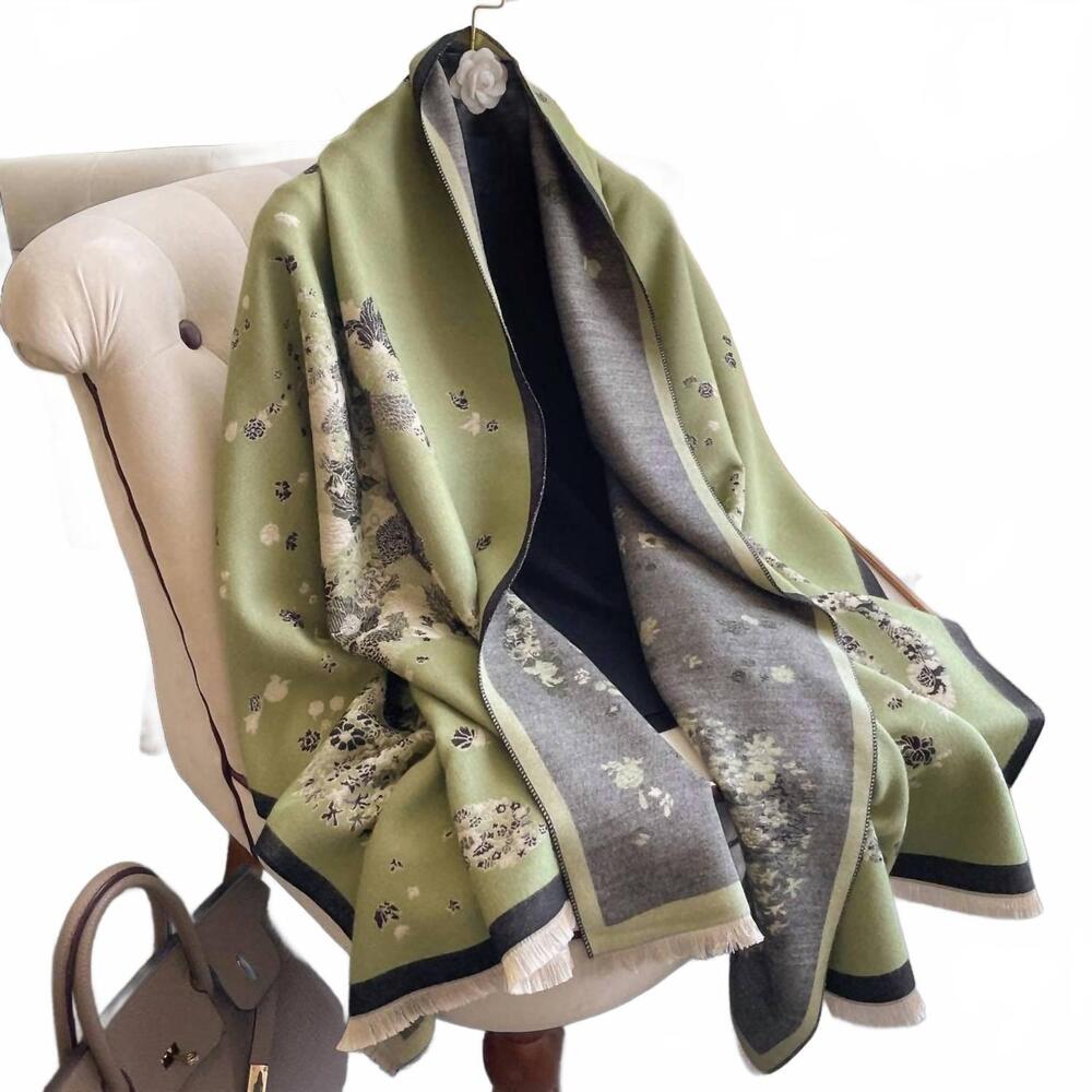 NEW WINDING RIVER women's bouquet reversible wrap shawl in equestrian green / bl